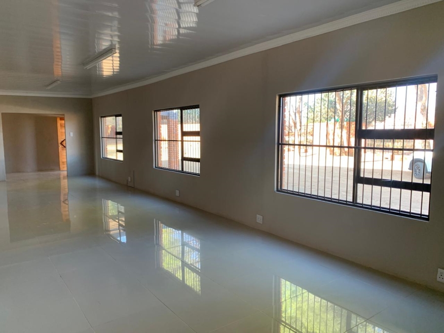 To Let commercial Property for Rent in Spitskop SH Free State